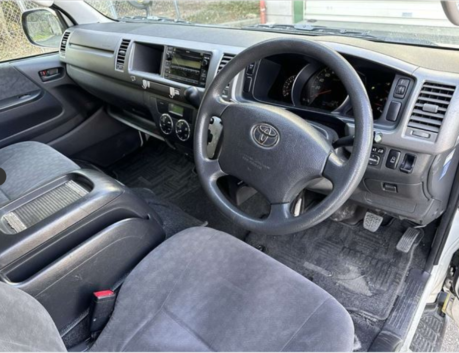 2013 Toyota Hiace Wagon